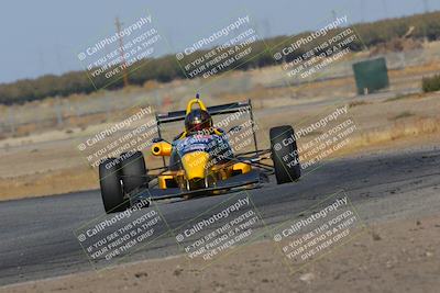 media/Oct-29-2022-CalClub SCCA (Sat) [[e05833b2e9]]/Race Group 2/Qualifying (Sweeper)/